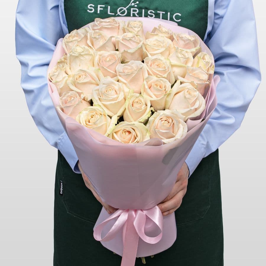 Букет из Роз Лилу 25 шт «Шелковая Роса»