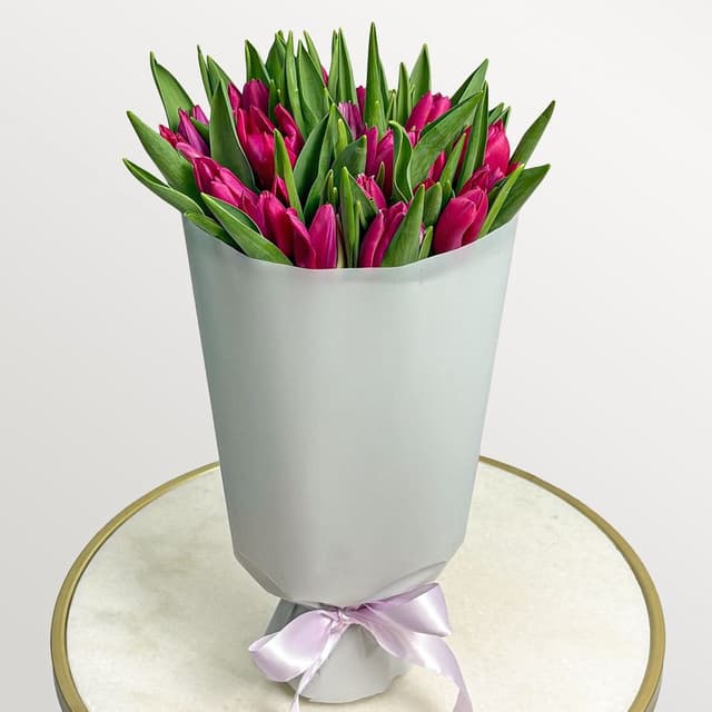 Букет розовых Тюльпанов 25 шт «Изящный Дар» Букет розовых Тюльпанов 25 шт «Изящный Дар»