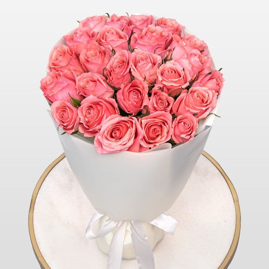 Букет Роз Кения 60 см 25 шт «Перфоманс»