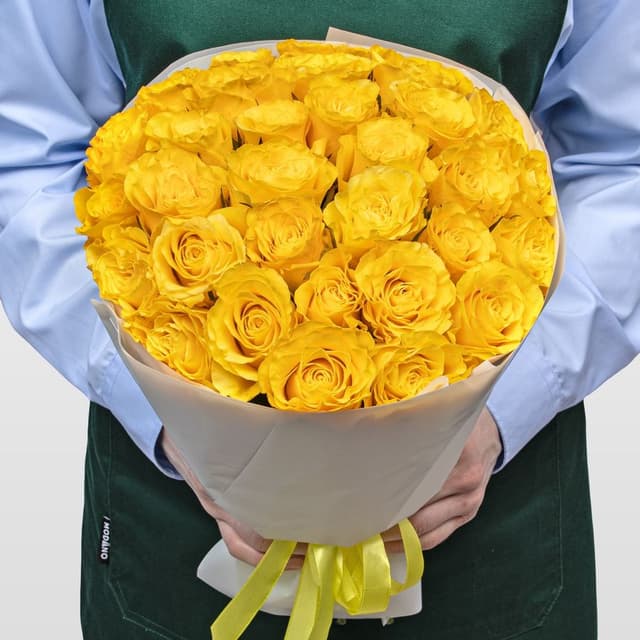Букет желтых Роз Кения 40 см 31 шт «Солнечный Поцелуй» Букет желтых Роз Кения 40 см 31 шт «Солнечный Поцелуй»
