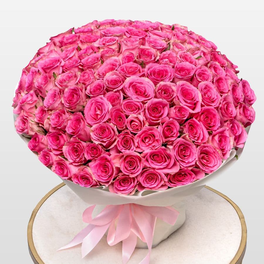 Букет розовых Роз Кения 40 см 101 шт «Сад Афродиты»