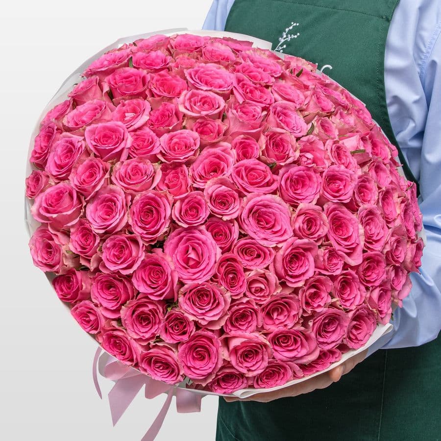 Букет розовых Роз Кения 40 см 101 шт «Сад Афродиты»