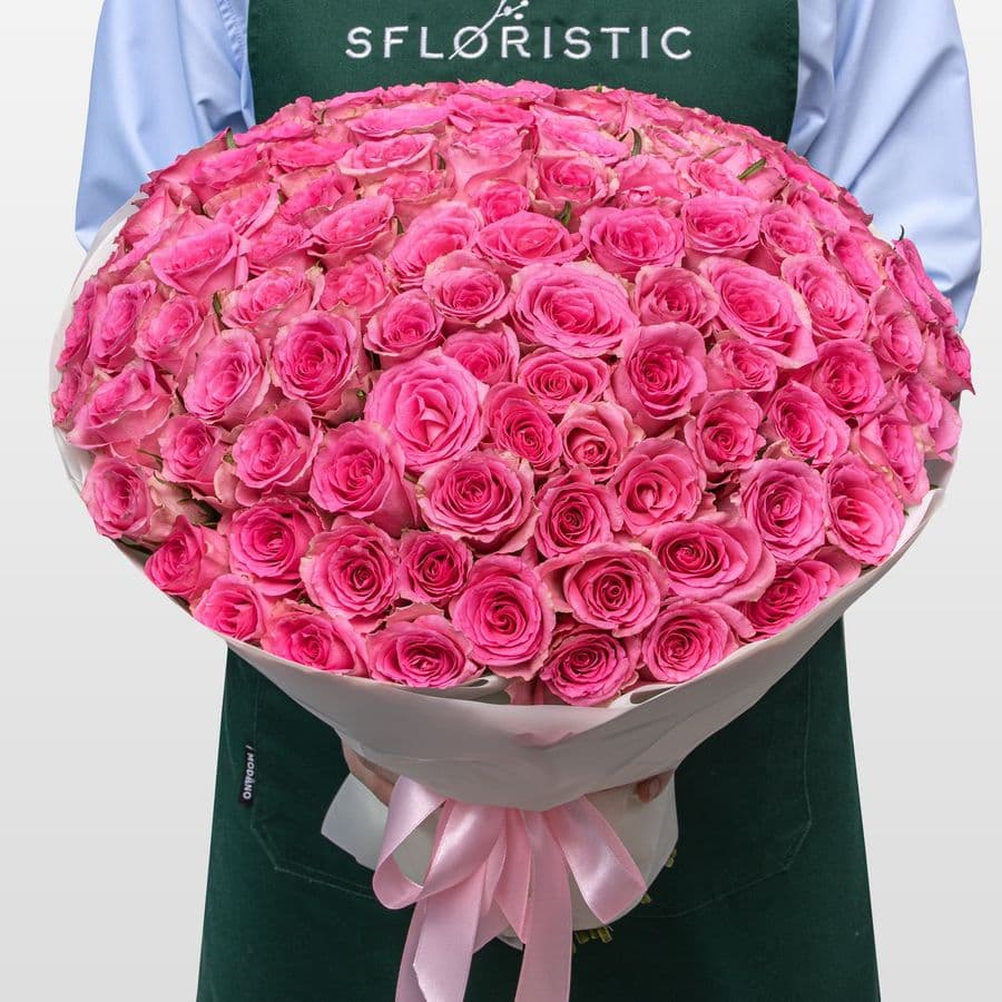 Букет розовых Роз Кения 40 см 101 шт «Сад Афродиты»