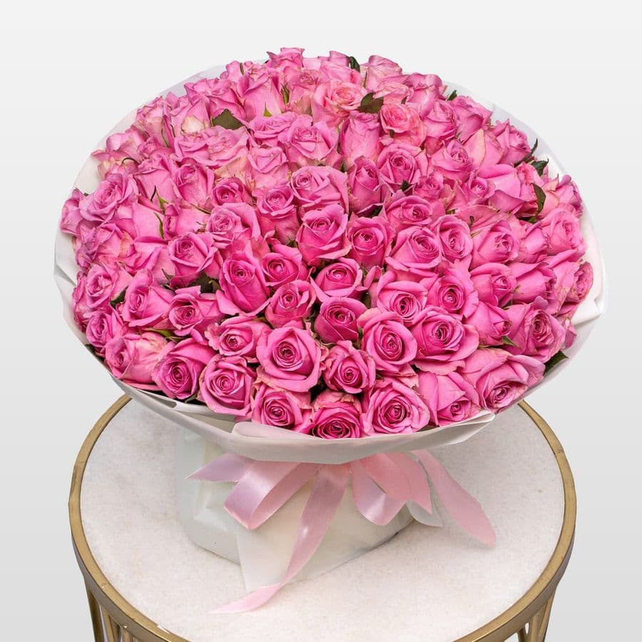 Букет розовых Роз Кения 40 см 101 шт «Всплеск Страсти»