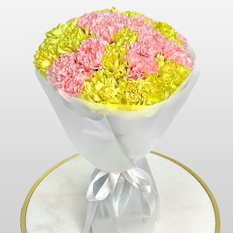 Букет из желтых и розовых Гвоздик 25 шт «Тропический Смузи»