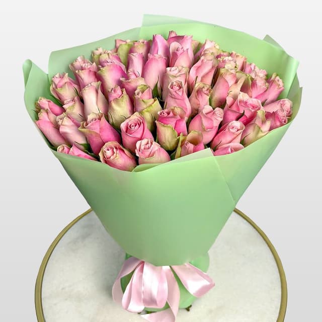 Букет из розовых Роз Кения 40 см 51 шт «Признание без Слов» Букет из розовых Роз Кения 40 см 51 шт «Признание без Слов»