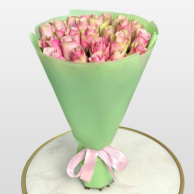 Букет из розовых Роз Кения 40 см 25 шт «Мелодия Сердца» Букет из розовых Роз Кения 40 см 25 шт «Мелодия Сердца»