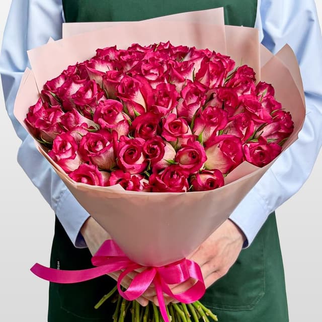 Букет из розовых Роз Кения 40 см 51 шт «Вихрь Эмоций» Букет из розовых Роз Кения 40 см 51 шт «Вихрь Эмоций»