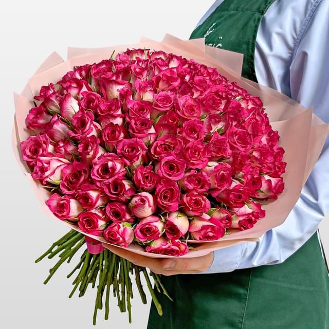 Букет из розовых Роз Кения 40 см 101 шт «Притяжение» Букет из розовых Роз Кения 40 см 101 шт «Притяжение»