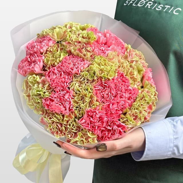 Букет из розовых и зеленых Гвоздик 35 шт «Эхо Весны» Букет из розовых и зеленых Гвоздик 35 шт «Эхо Весны»