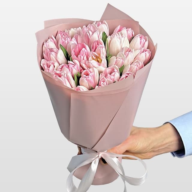 Букет из нежно-розовых Тюльпанов 25 шт «Улыбка Нимфы» Букет из нежно-розовых Тюльпанов 25 шт «Улыбка Нимфы»
