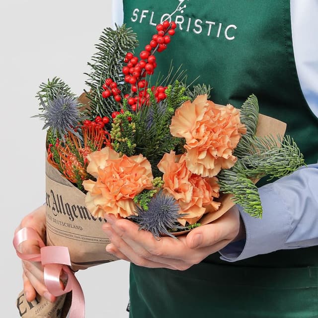 Новогодний букет из Нобилиса, Эрингиума и Диантусов «Зимние Сумерки» Новогодний букет из Нобилиса, Эрингиума и Диантусов «Зимние Сумерки»