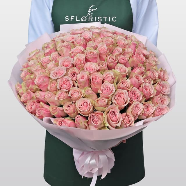 Букет из розовых Роз Кения 60 см 101 шт «Нежный Шлейф» Букет из розовых Роз Кения 60 см 101 шт «Нежный Шлейф»