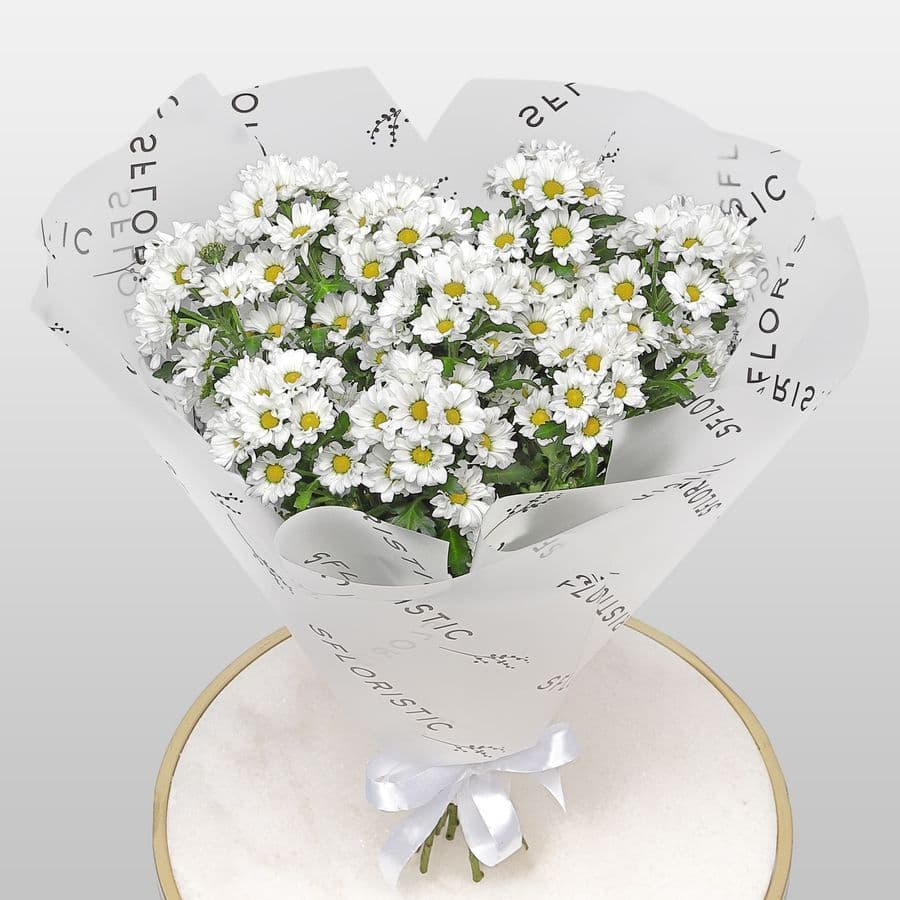 Букет из Белых Хризантем Сантини 9 шт «Верное Сердце»