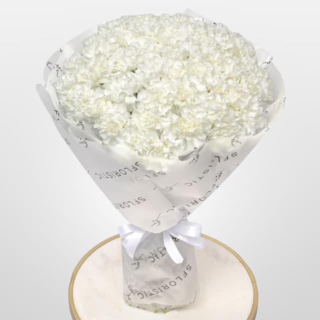 Букет из Белых Гвоздик 51 шт «Фарфоровая Мечта» Букет из Белых Гвоздик 51 шт «Фарфоровая Мечта»