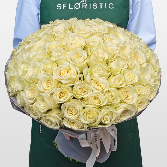 Букет белых Роз Кения 40 см 101 шт «Чистота Небес» Букет белых Роз Кения 40 см 101 шт «Чистота Небес»