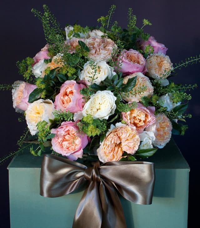 Букет из Английской Розы «Выдающийся» Букет из Английской Розы «Выдающийся»