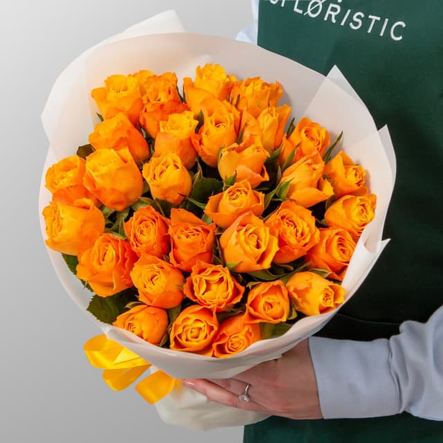 Букет Роз Кения 31 шт «Янтарный свет» Букет Роз Кения 31 шт «Янтарный свет»