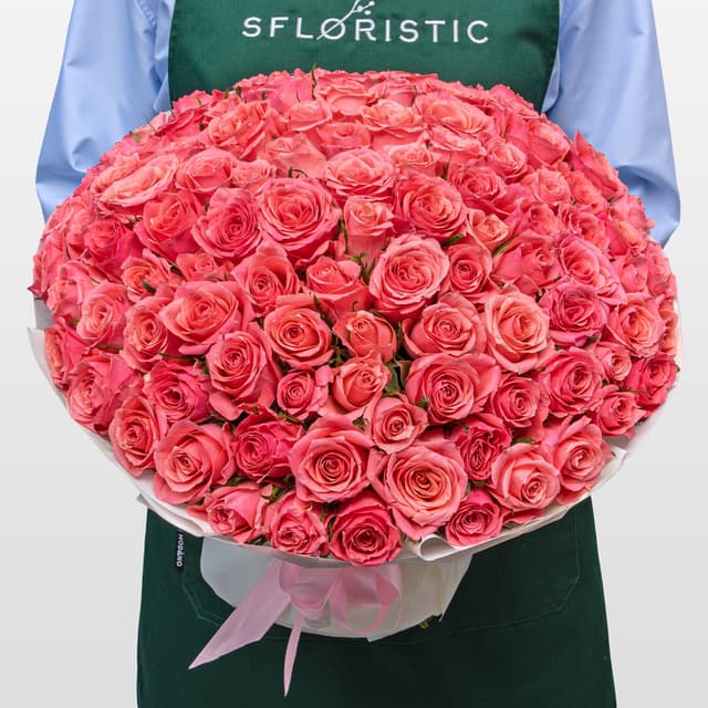 Букет розовых Роз Кения 40 см 101 шт «Цветущий Коралл» Букет розовых Роз Кения 40 см 101 шт «Цветущий Коралл»