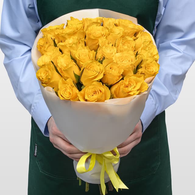 Букет желтых Роз Кения 40 см 25 шт «Радостный Сюрприз» Букет желтых Роз Кения 40 см 25 шт «Радостный Сюрприз»