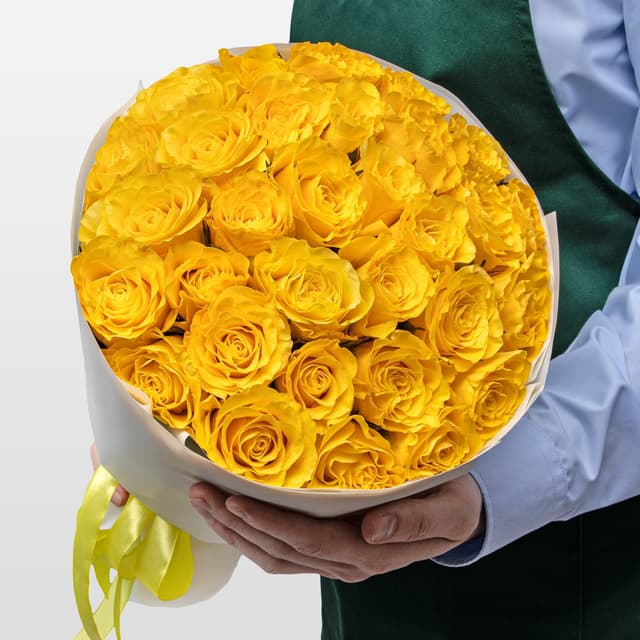 Букет желтых Роз Кения 40 см 31 шт «Солнечный Поцелуй» Букет желтых Роз Кения 40 см 31 шт «Солнечный Поцелуй»
